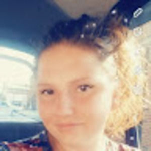 Meet your Posher, Michaela